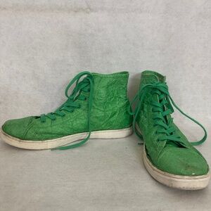 Unstitched Utilities Tyvek Hightops US size 10.5 Gently worn